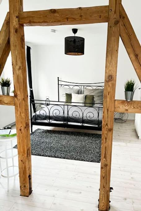 Modernes Apartment Mit Balkon Free Parking Netflix 첼레 외부 사진